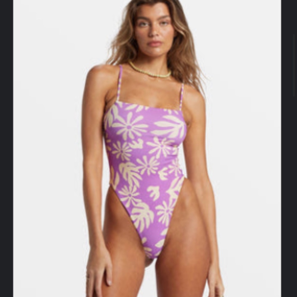 NEW Billabong Purple and Cream Floral One Piece Swimsuit